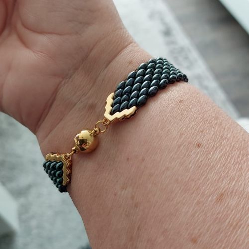 Armband superduo kralen met menites cymbal en RVS stainless steel magneet sluiting