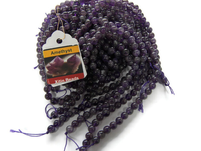 Natural Amethyst rond 6mm per streng